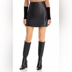 VINCE Leather Mini Skirt Size 8 NWT Style #V772330717